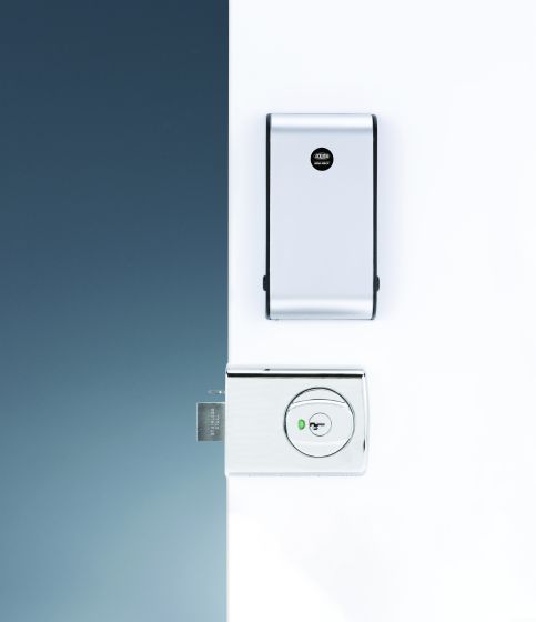 Lockwood 001Touch Plus™ Smart Deadlatch